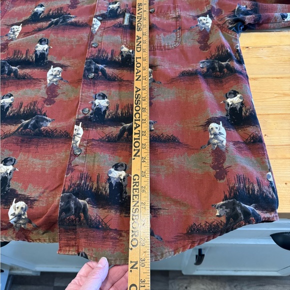 Columbia Men’s River Lodge Dogs Duck Hunting - Picture 8 of 10